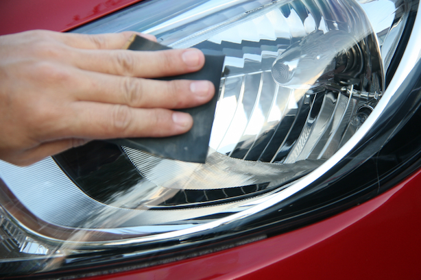 cleaning car headlights